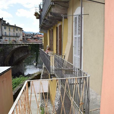 Residenza La Roggia Appartement Varallo Buitenkant foto