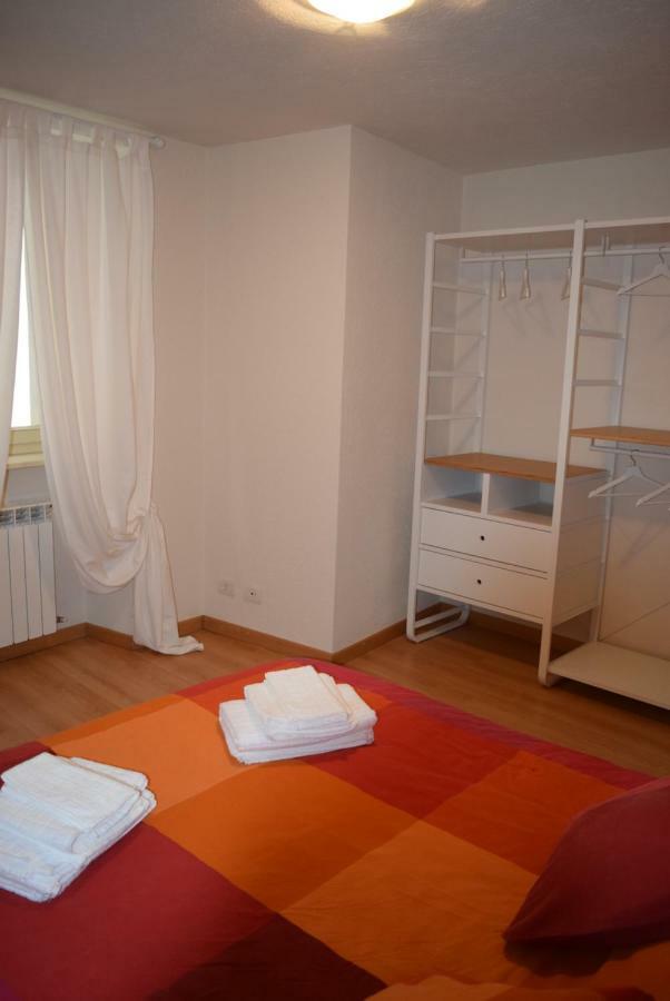 Residenza La Roggia Appartement Varallo Buitenkant foto