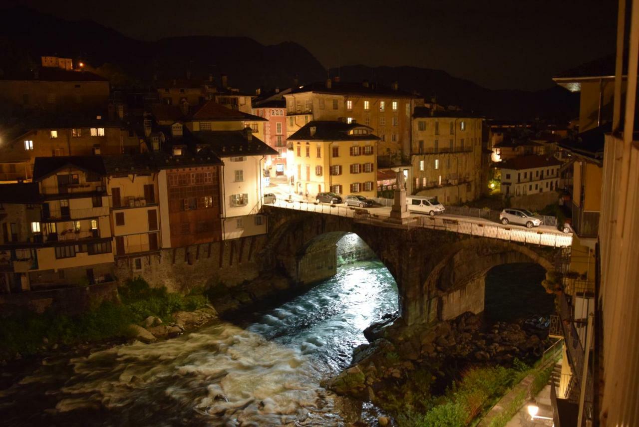 Residenza La Roggia Appartement Varallo Buitenkant foto